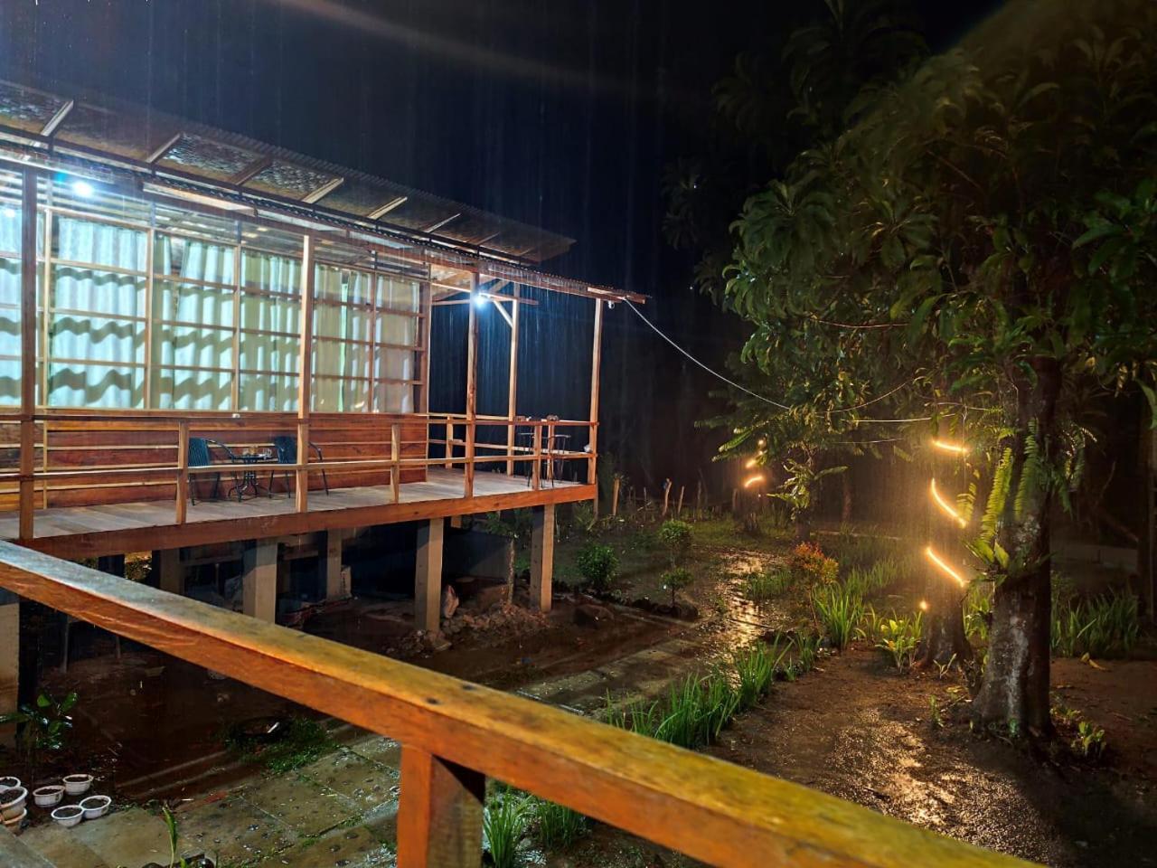Bua Guesthouse Tangkahan المظهر الخارجي الصورة